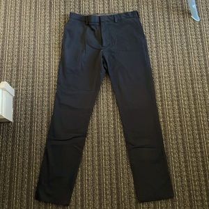 Banana Republic Aiden Chino Black (28/30)